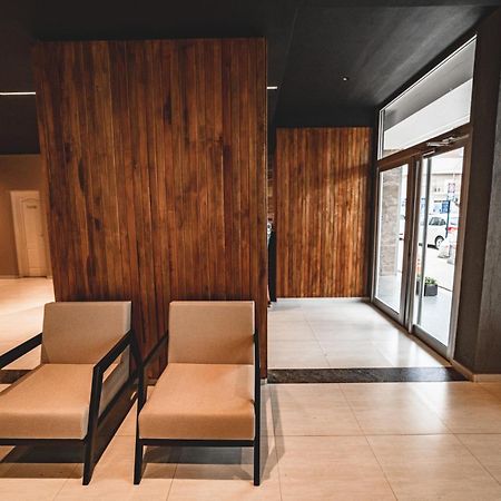 Apart Hotel Rivadavia 815 Neuquen Luaran gambar
