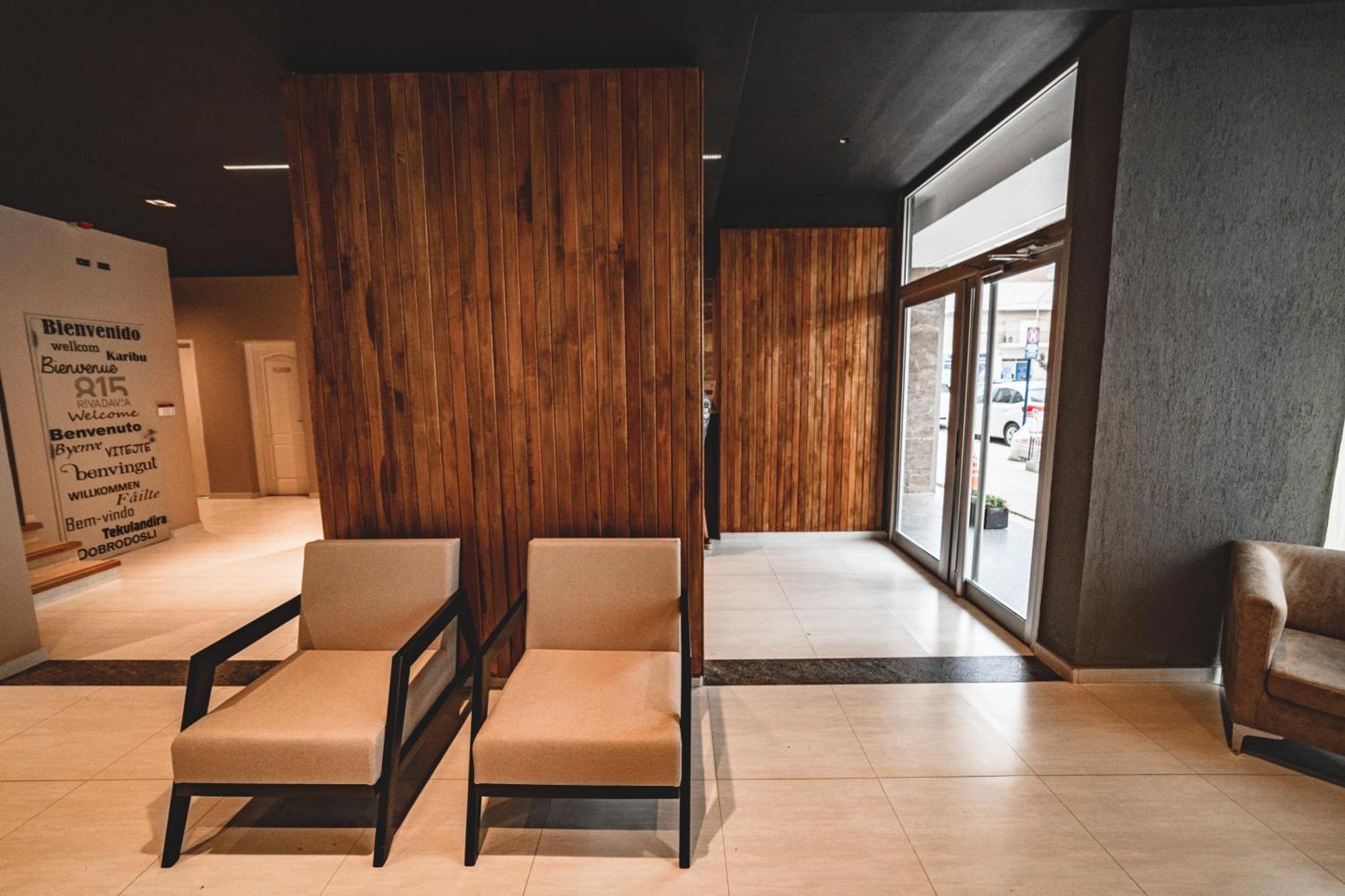 Apart Hotel Rivadavia 815 Neuquen Luaran gambar