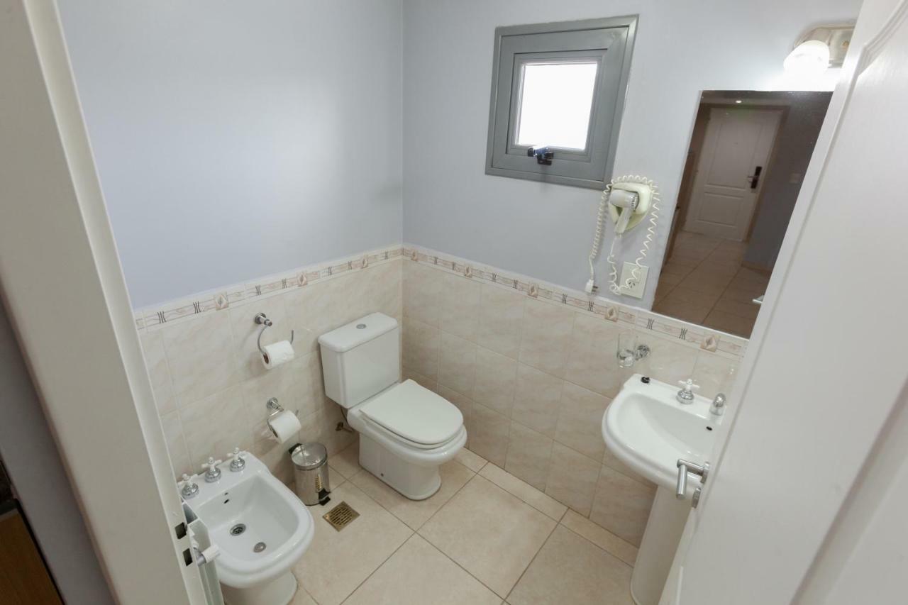 Apart Hotel Rivadavia 815 Neuquen Luaran gambar